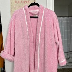 kate spade robe!